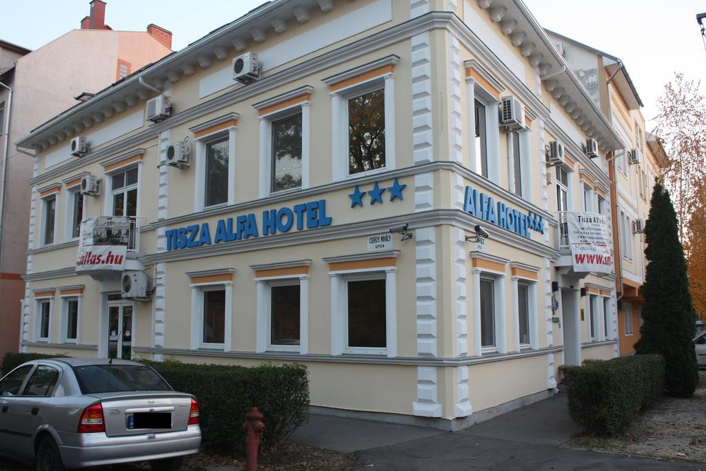 Tisza Alfa Hotel Segedín Exteriér fotografie